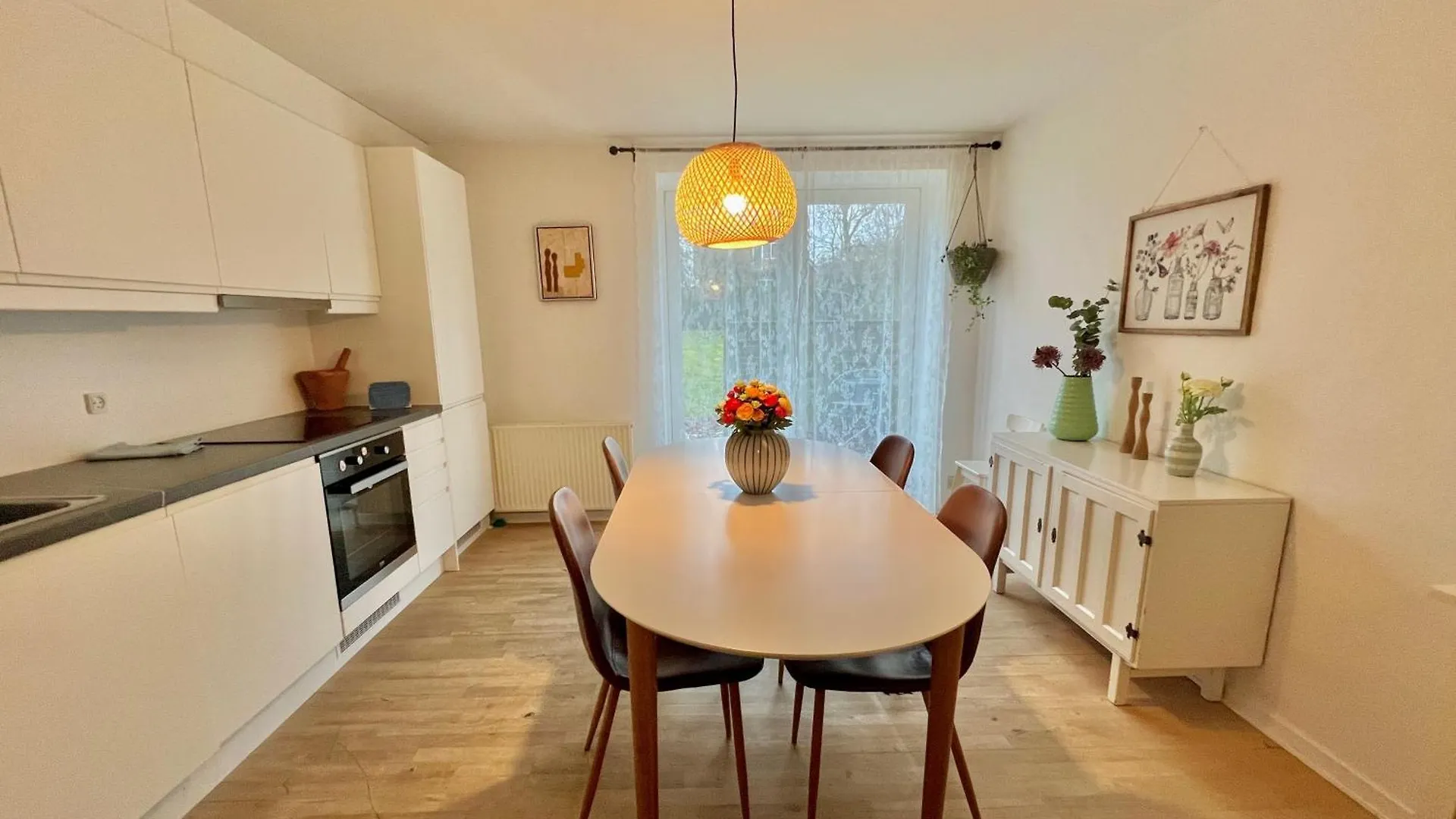 5 Minute Walk To Lego House - 2 Bedrooms 80M2 Apartment With Garden Billund